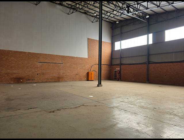 689M² FACTORY TO LET IN COSMO BUSINESS PARK